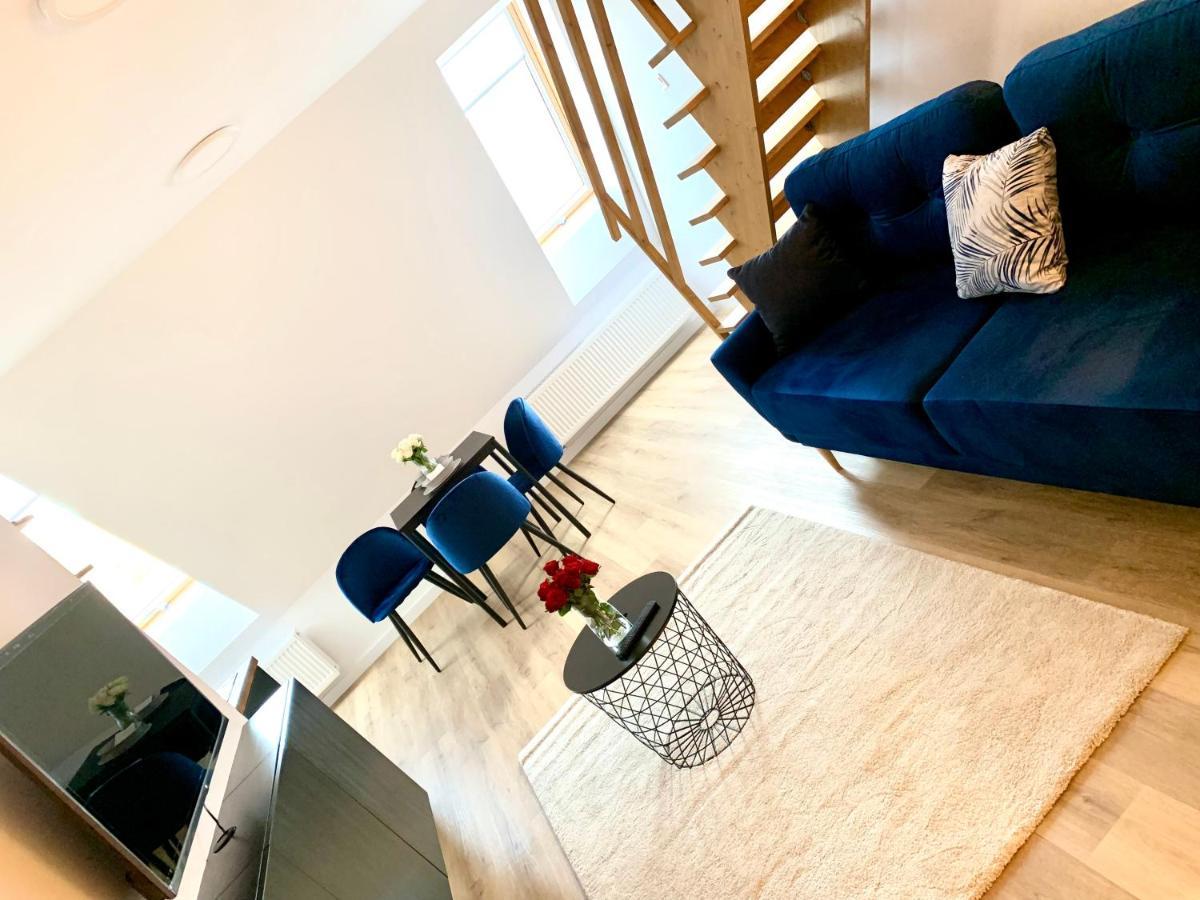 קלודז'קו Apartament W Samym Sercu Miasta Z Darmowym Parkingiem Pod Zlotym Lwem -Hotel VI מראה חיצוני תמונה