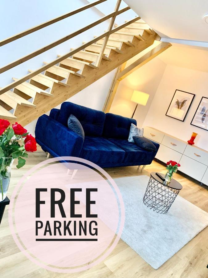 קלודז'קו Apartament W Samym Sercu Miasta Z Darmowym Parkingiem Pod Zlotym Lwem -Hotel VI מראה חיצוני תמונה